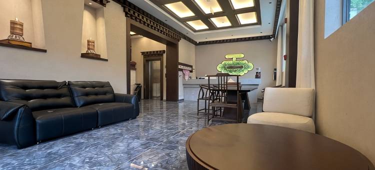 金川藏玉酒店图片