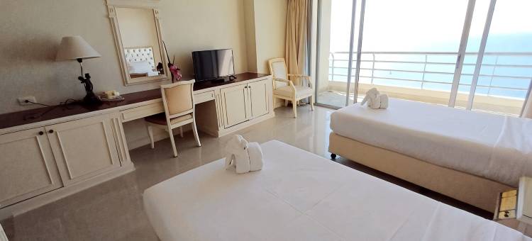 波恩海景大酒店(Adriatic Palace Hotel Pattaya Seaview)图片