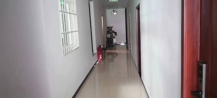 越西隆泰宾馆图片