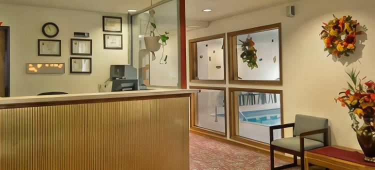 林肯速8酒店(Super 8 by Wyndham Lincoln IL)图片
