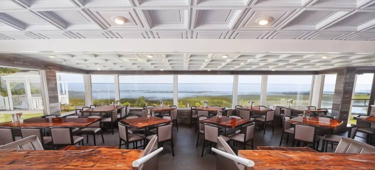 露台湾酒店(Terrace Bay Hotel - Lakefront)图片