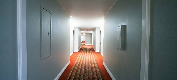 巴斯托华美达酒店(Ramada by Wyndham Barstow)图片