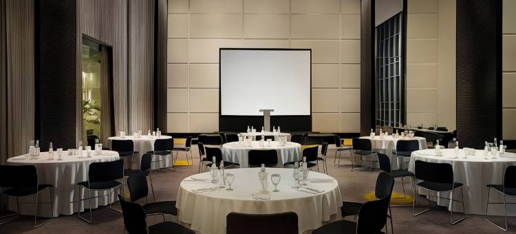 泗水TS套房艺术酒店(ARTOTEL TS Suites Surabaya)图片