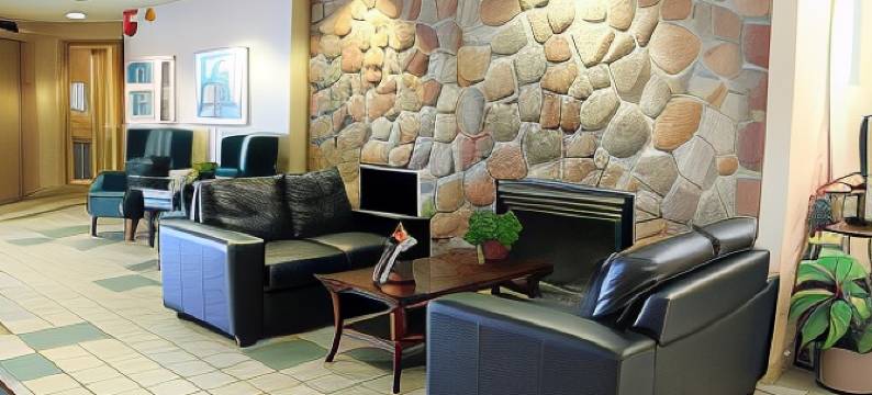 拉科姆Travelodge by Wyndham酒店(Travelodge by Wyndham Lacombe)图片