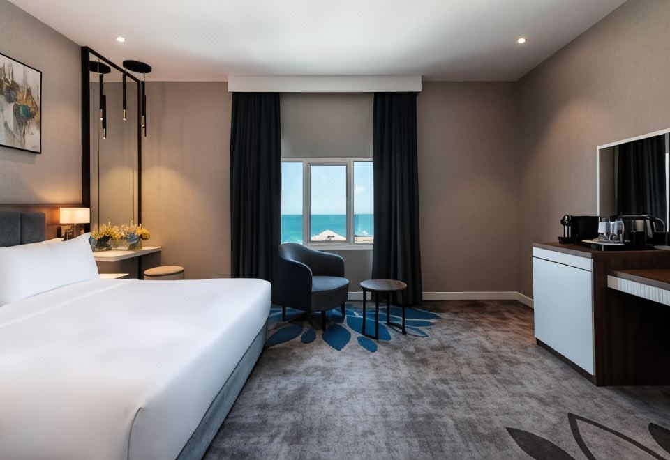 Warwick Al Jubail HotelOver view