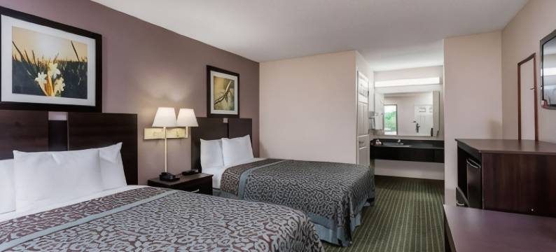 卢戈夫温德姆戴斯酒店(Days Inn by Wyndham Lugoff)图片