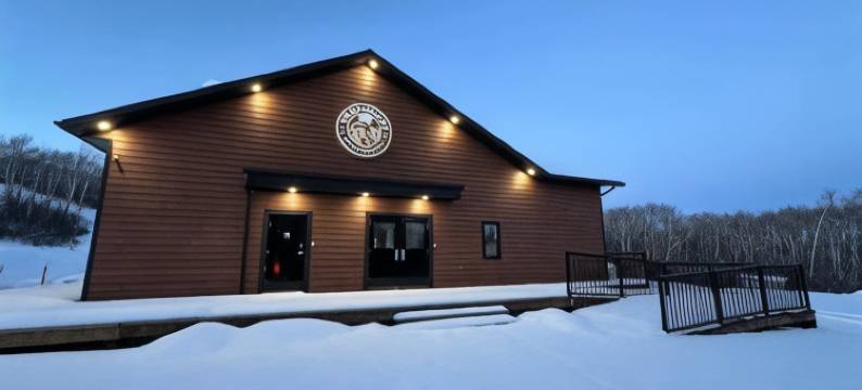 天鹅河速8酒店(Super 8 by Wyndham Swan River MB)图片