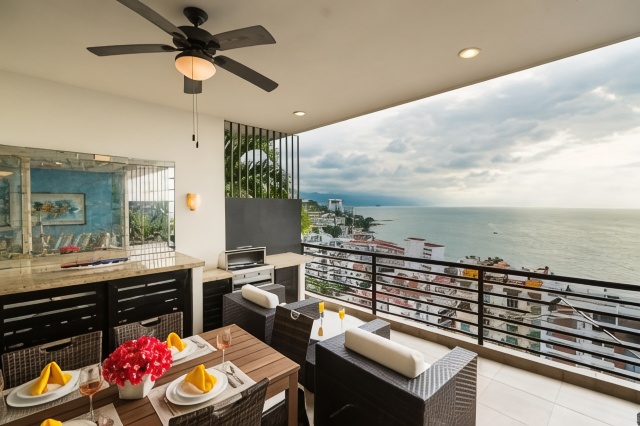 Pinnacle Resorts 180 Over view