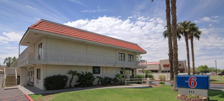 凤凰坦佩6号汽车旅馆- 百老汇 - ASU(Motel 6 Tempe, AZ - Broadway - ASU)图片