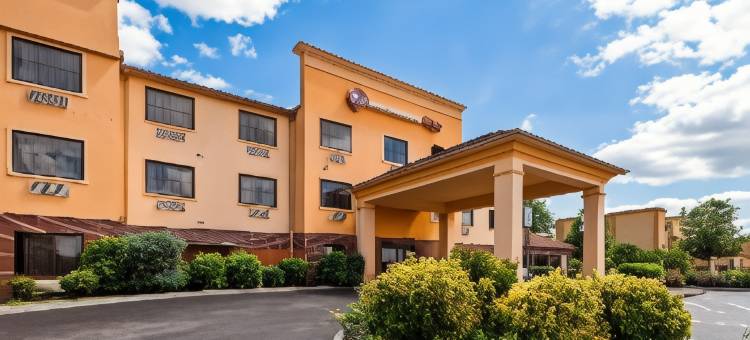 草莓贝斯特韦斯特优质套房酒店(Best Western Plus Strawberry Inn  Suites)图片