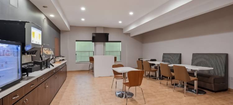 贝斯特韦斯特英格尔塞德套房酒店(Best Western Ingleside Inn  Suites)图片