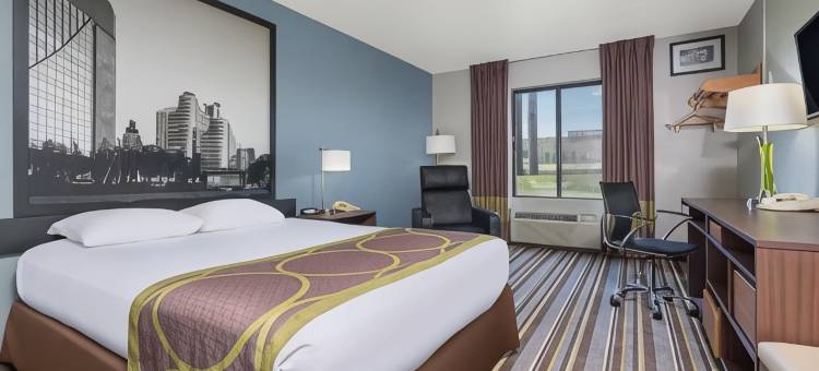 贝克斯菲尔德南加州温德姆速8酒店(Super 8 by Wyndham Bakersfield South CA)图片