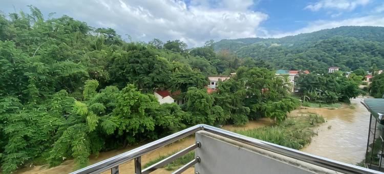 包湖越红酒店(Viet Hoang Hotel Bao Lac)图片