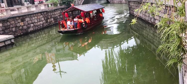 静听花开客栈(滦州古城店)图片