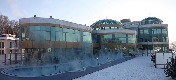 叶卡捷琳堡华美达酒店(Ramada by Wyndham Yekaterinburg)图片