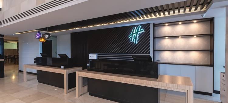 比亚埃尔莫萨机场假日酒店(Holiday Inn VILLAHERMOSA AEROPUERTO by IHG)图片