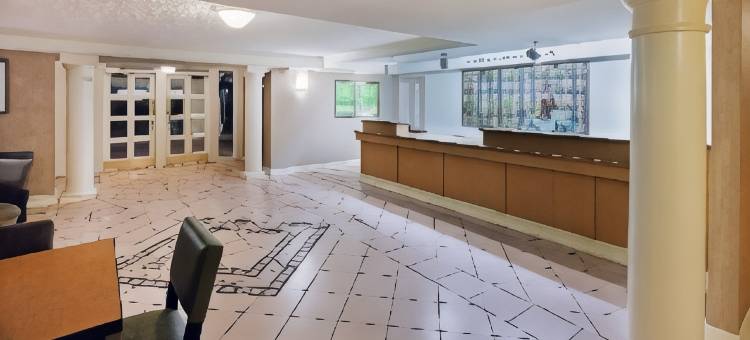 阿马里洛市中心拉昆塔温德姆酒店(La Quinta Inn by Wyndham Amarillo Mid-City)图片