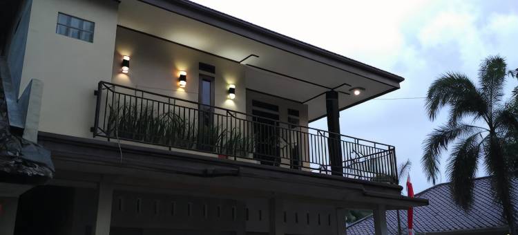 普特拉新当阿西酒店(Hotel Putra Sindang Asih)图片