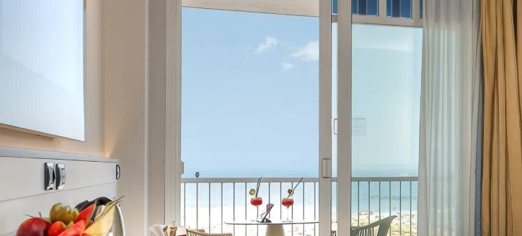 里米尼撒沃伊亚酒店(Savoia Hotel Rimini)图片
