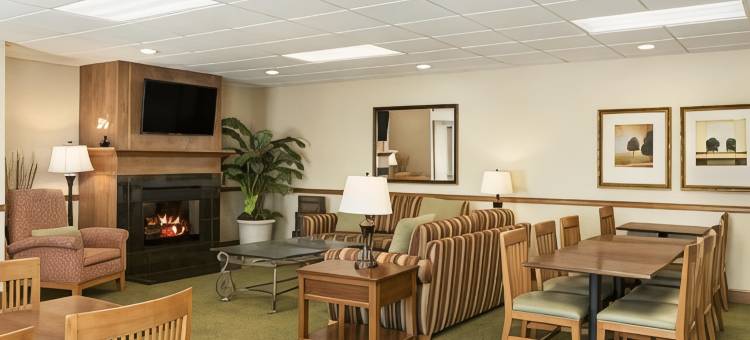 北皮奥里亚丽怡酒店(Country Inn & Suites by Radisson, Peoria North, IL)图片