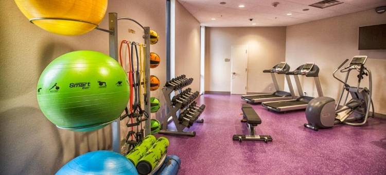 弗雷多尼亚酒店及会议中心(The Fredonia Hotel)图片