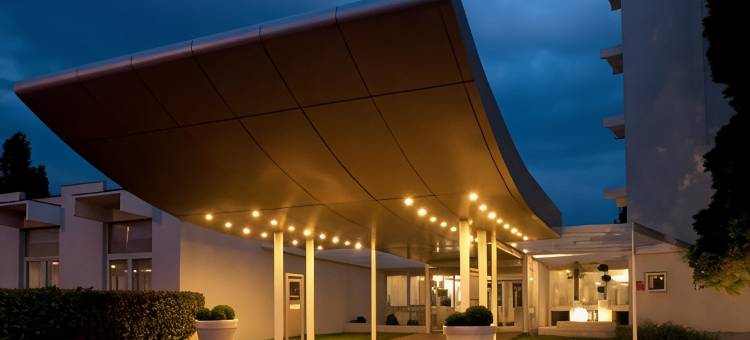 马西帕莱索诺富特酒店(Novotel Massy Palaiseau)图片