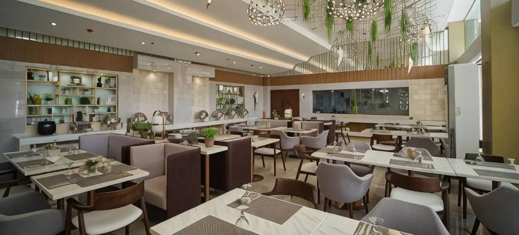 J7广场酒店(J7 Plaza Hotel)图片