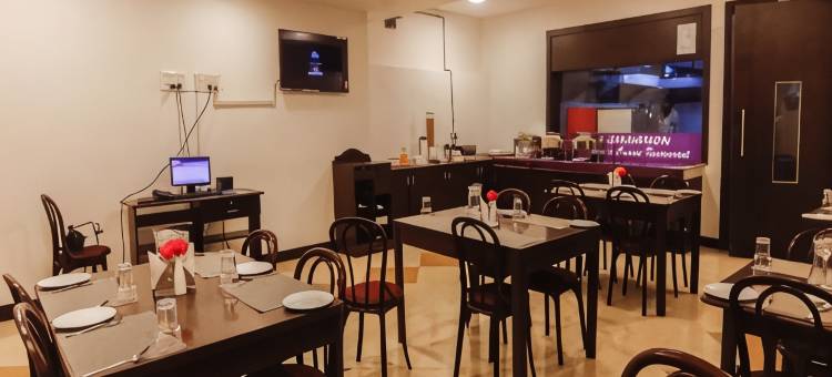 维纳亚加卓越酒店(Hotel Vinayaga Excellenciy Tiruppur)图片