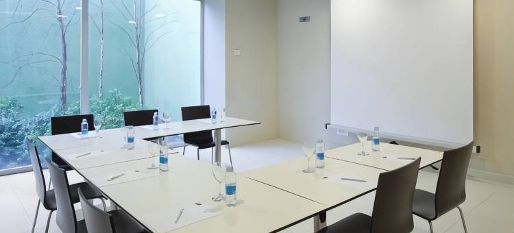 Holiday Inn Express 潘普洛纳(Holiday Inn Express Pamplona)图片