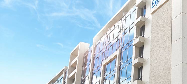 马尼拉纽波特市智选假日酒店(Holiday Inn Express Manila Newport World Resorts)图片