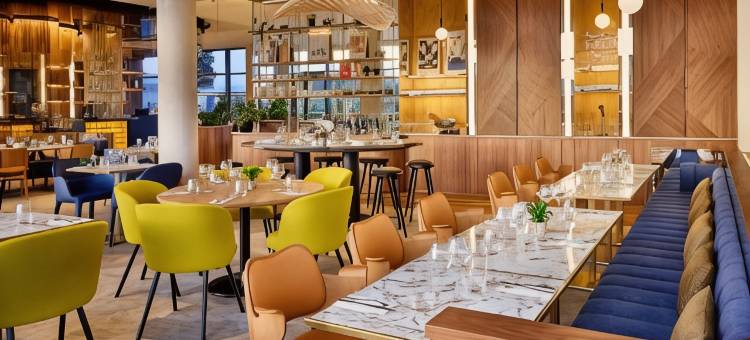 里昂尤勒克斯体育场万怡酒店(Courtyard Lyon Eurexpo Stadium)图片