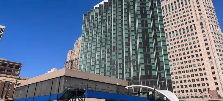 底特律庞恰特雷恩堡温德姆酒店(Fort Pontchartrain Detroit, a Wyndham Hotel)图片