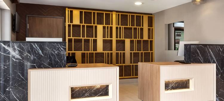 哥伦比亚东北/杰克森堡拉昆塔温德姆酒店(La Quinta Inn by Wyndham Columbia NE / Fort Jackson)图片