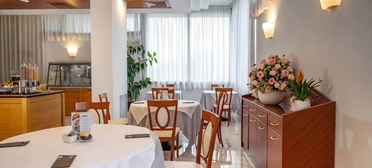 普利阿尔皮酒店(Prealpi Hotel)图片