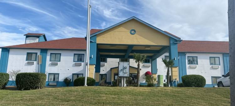 达拉斯纯品康纳套房旅馆(Tropicana Inn and Suites)图片