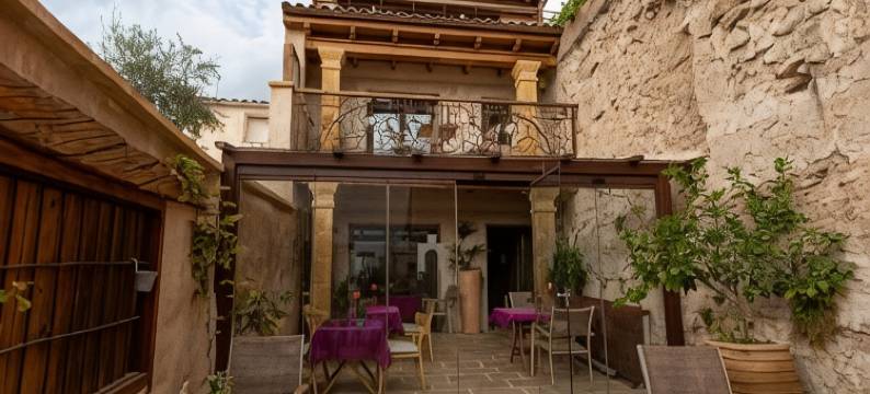 Hotel Poeta Jorge Manrique图片