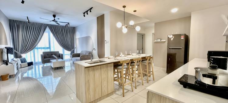 Midvalley Mosaic Southkey Muji w 3BR bathtub by Our Stay图片