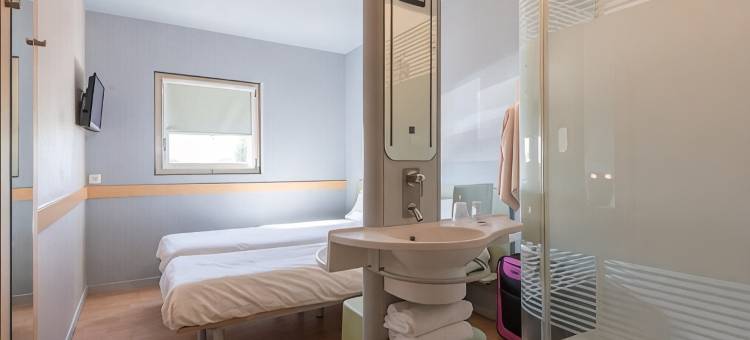 宜必思快捷昂贝略昂比热盖亚尔城堡酒店(Ibis Budget Ambérieu-en-Bugey Château-Gaillard)图片
