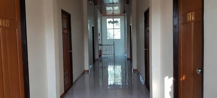 仁娜瑞度假酒店(Ruen Narisra Resort)图片