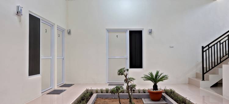 RedDoorz Syariah at Danesti Homestay Near Bandara Sultan Hasanuddin图片