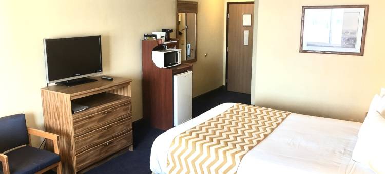 格兰德艾兰Travelodge by Wyndham酒店(Travelodge by Wyndham Grand Island)图片