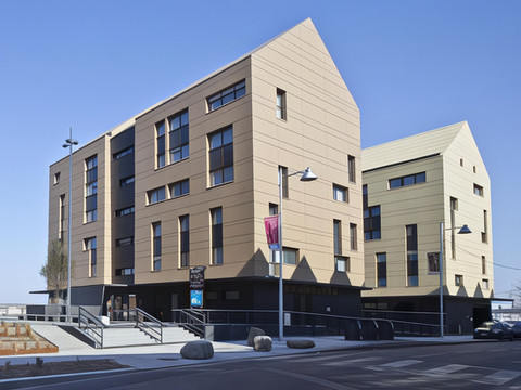 敦刻尔克全套房酒店