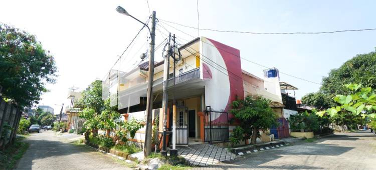 马科塔西瓦利酒店-近苏加诺哈达机场-美特拉红门酒店(Mahkota Sivali Near Soekarno Hatta Airport Mitra RedDoorz)图片