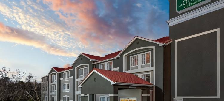 亚特兰大南纽南拉昆塔温德姆套房酒店(La Quinta Inn & Suites by Wyndham Atlanta South - Newnan)图片