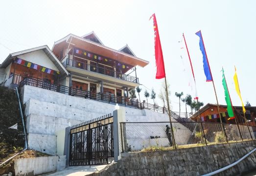 Okhli HomestayHotel Overview