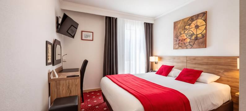 福西尼西克鲁斯原创城市酒店(The Originals City, Hôtel du Faucigny, Cluses Ouest)图片