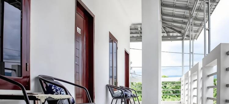 萨马尔乌鲁伊斯兰教友好旅馆-RedDoorz靠近吉打邦(Samar Wulu Guest House Syariah Mitra RedDoorz Near Ketapang)图片