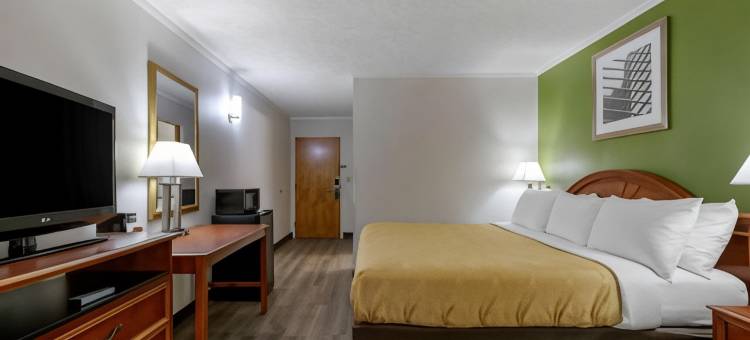 罗克斯伯勒南品质酒店(Quality Inn - Roxboro South)图片