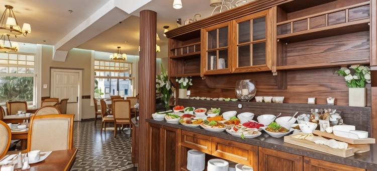 克罗尼酒店(The Colony Hotel)图片