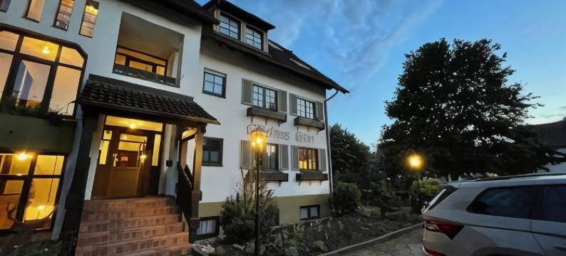 格赫里海尔斯臣斯图比旅馆(Gasthaus Hirschenstube & Gästehaus Gehri)图片